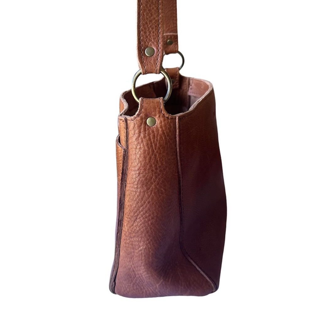 Portland Leather Triangle Shoulder Bag - Picture 4 of 10